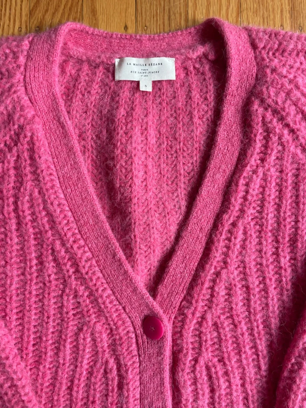 Sezane Basile Pink Ribbed Button Cardigan - Picture 4 of 6